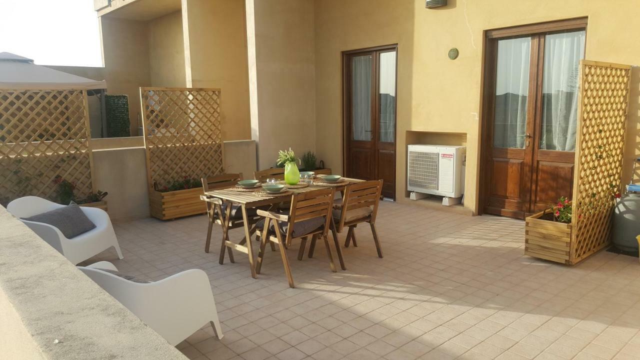 Giuly Home One Càbras Екстериор снимка